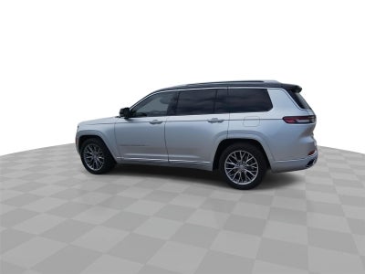 2022 Jeep GRAND CHEROKEE SUMMIT