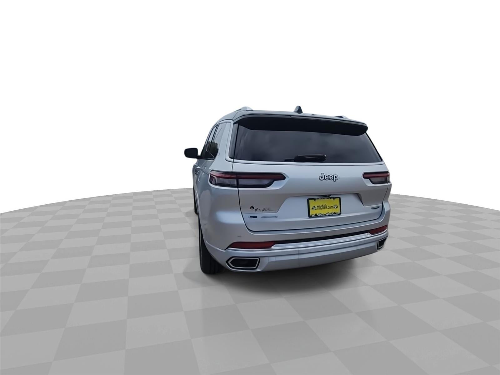 2022 Jeep GRAND CHEROKEE SUMMIT