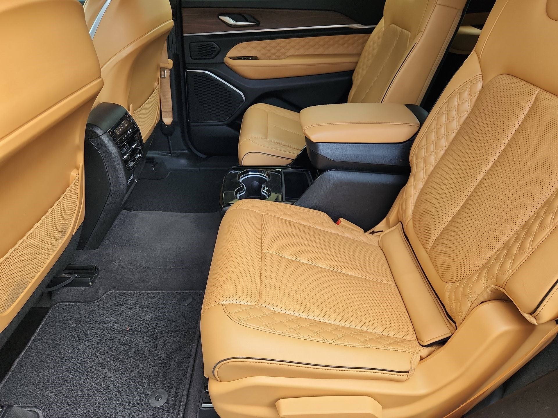 2022 Jeep Grand Cherokee L Summit 4x4