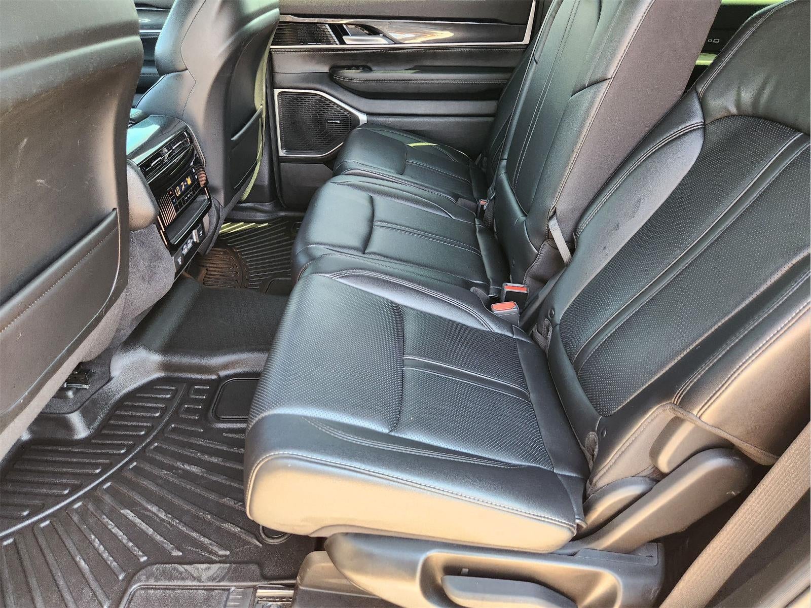 2022 Jeep Wagoneer Series I