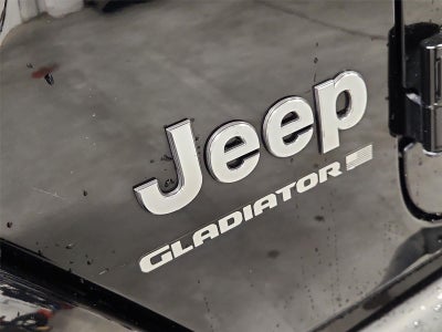 2023 Jeep Gladiator Overland