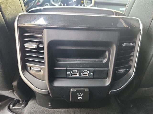 2021 RAM 1500 Laramie Crew Cab 4x2 5'7" Box