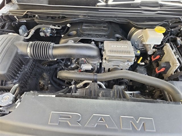 2021 RAM 1500 Laramie Crew Cab 4x2 5'7" Box