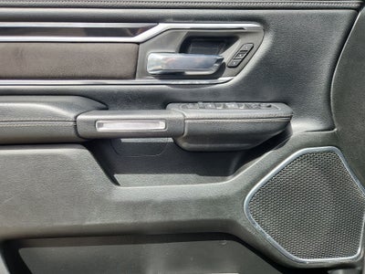 2021 RAM 1500 Laramie Crew Cab 4x2 5'7" Box