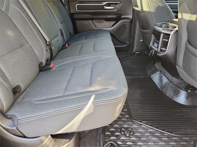2022 RAM 1500 Lone Star Crew Cab 4x4 5'7" Box