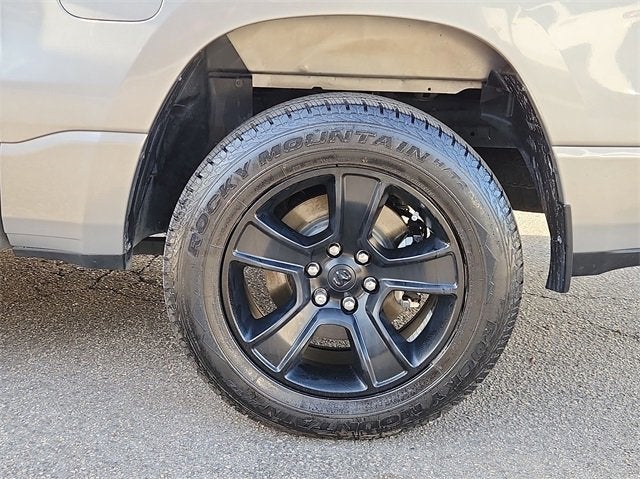 2022 RAM 1500 Lone Star Crew Cab 4x4 5'7" Box