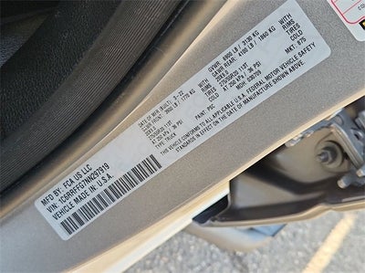 2022 RAM 1500 Lone Star Crew Cab 4x4 5'7" Box