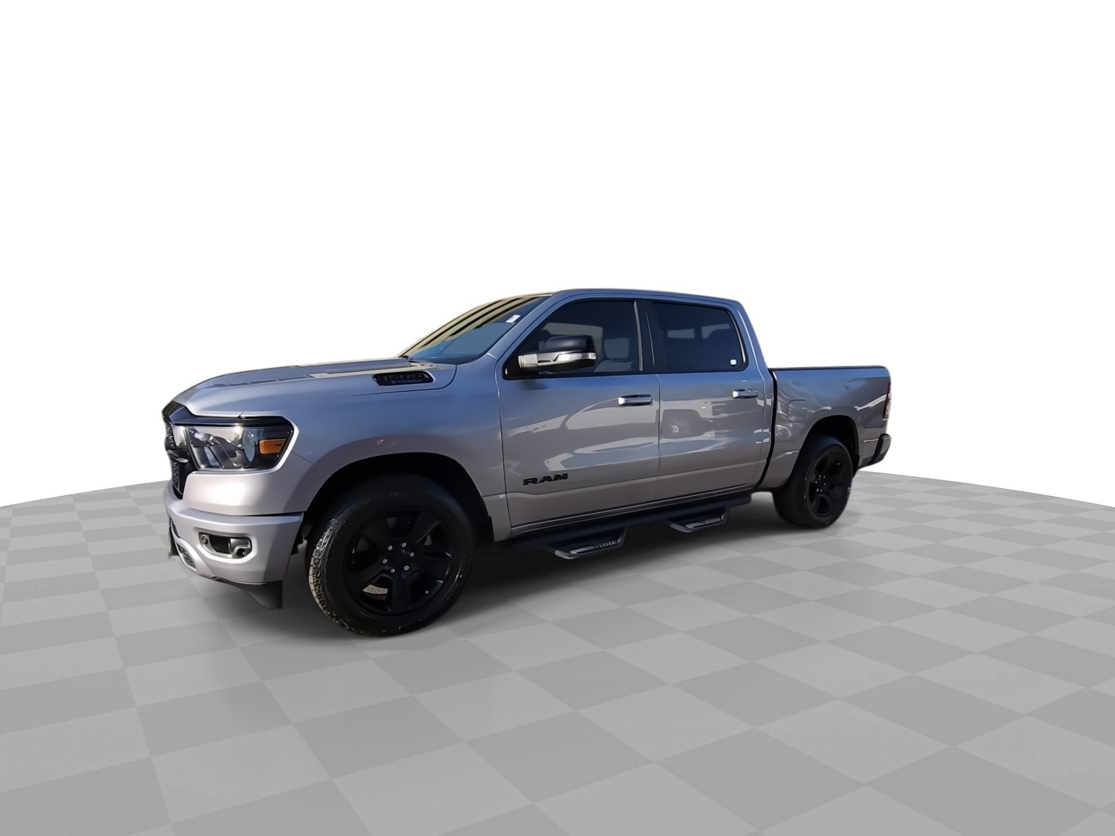 2022 RAM 1500 Lone Star Crew Cab 4x4 5'7" Box