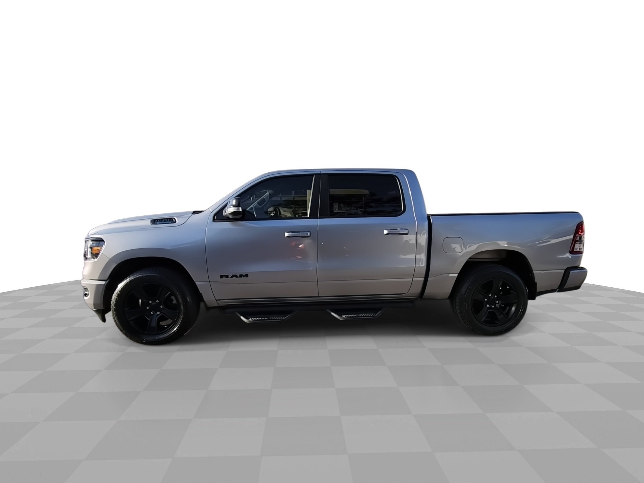 2022 RAM 1500 Lone Star Crew Cab 4x4 5'7" Box