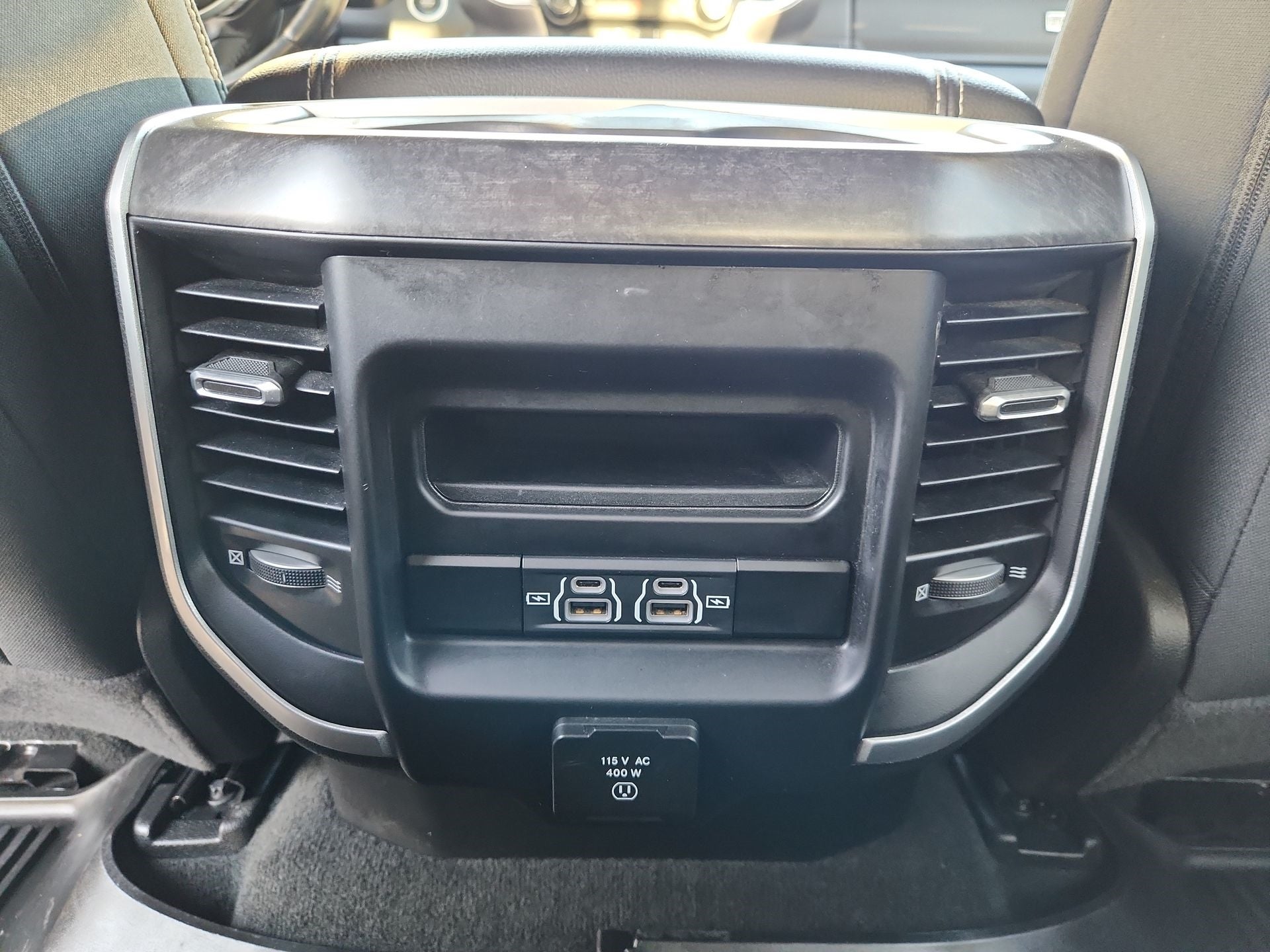 2022 RAM 1500 Lone Star Crew Cab 4x4 5'7" Box