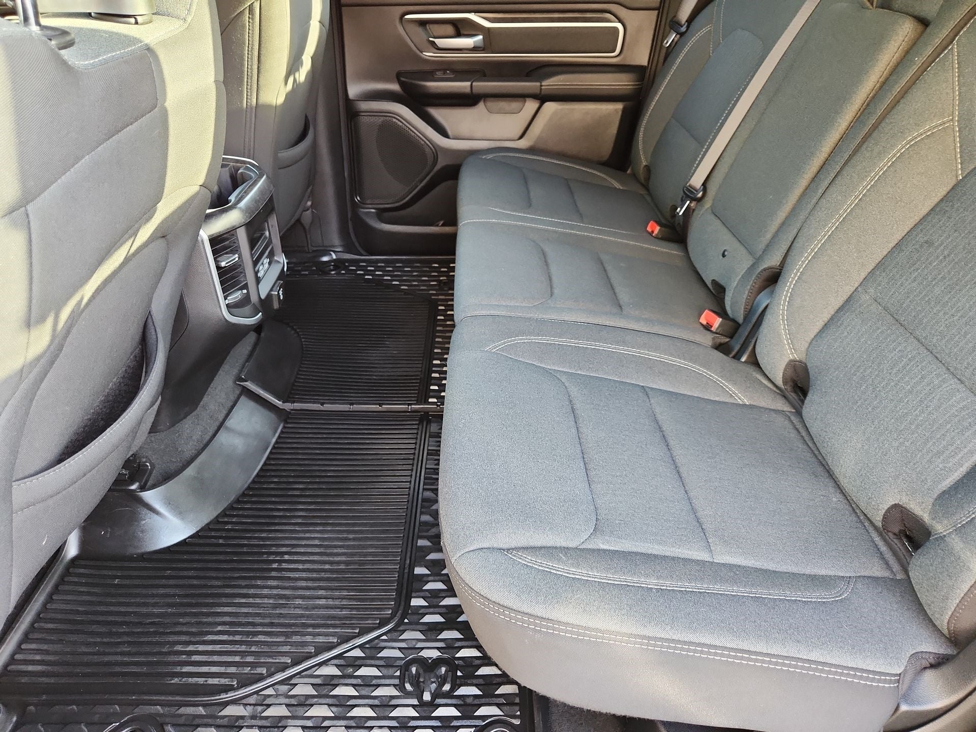 2022 RAM 1500 Lone Star Crew Cab 4x4 5'7" Box