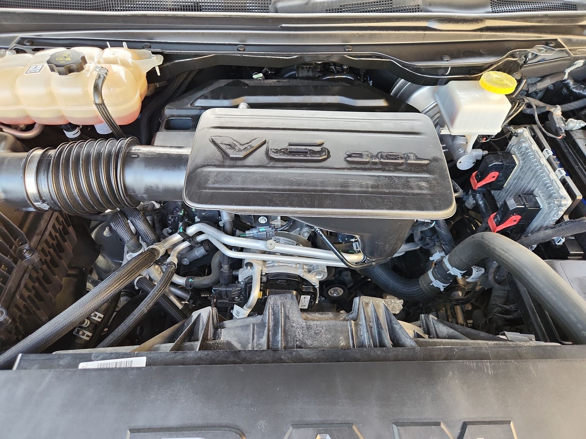 2022 RAM 1500 Lone Star Crew Cab 4x4 5'7" Box