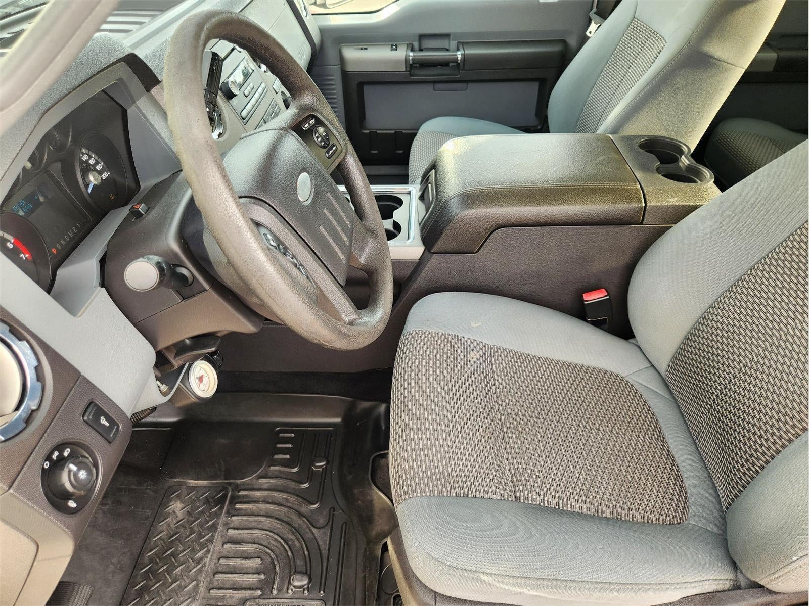 2012 Ford Super Duty F-250 SRW XL