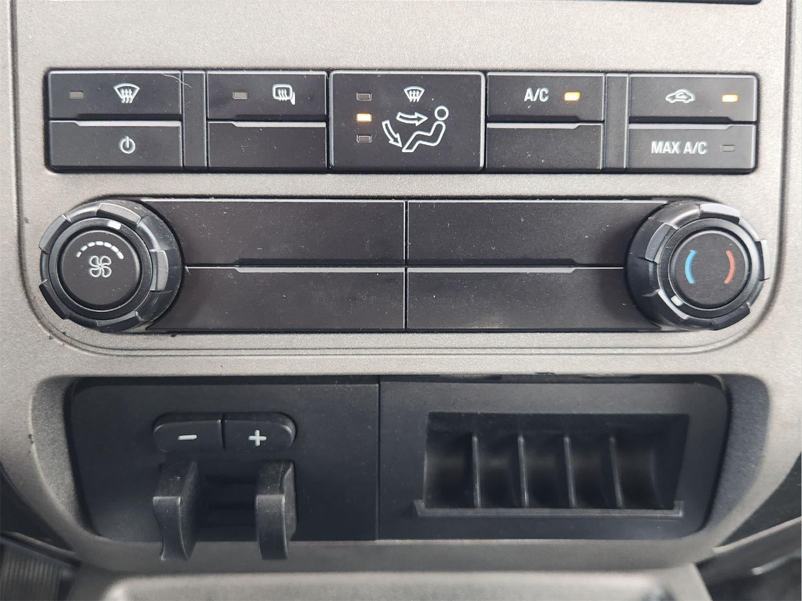 2012 Ford Super Duty F-250 SRW XL