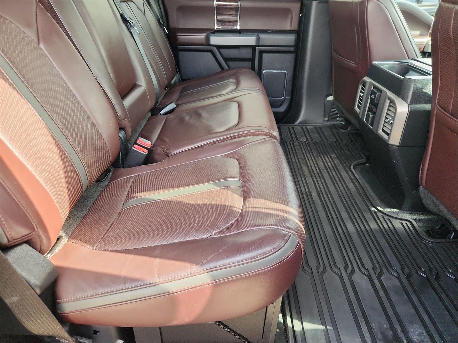 2017 Ford Super Duty F-350 SRW Platinum