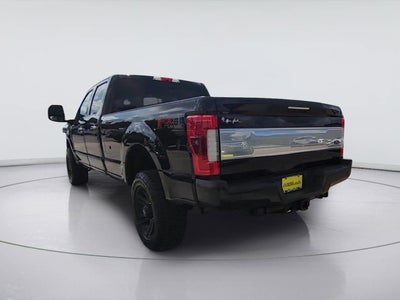 2017 Ford Super Duty F-350 SRW Platinum