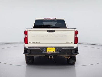 2022 Chevrolet Silverado 2500HD Custom