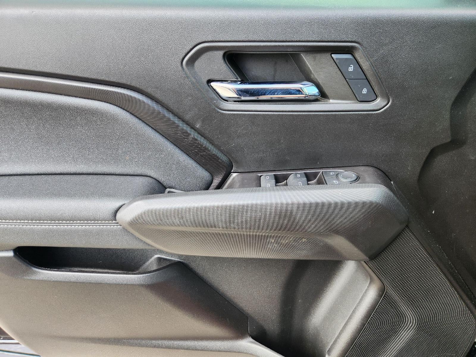 2024 Chevrolet Colorado 2WD LT