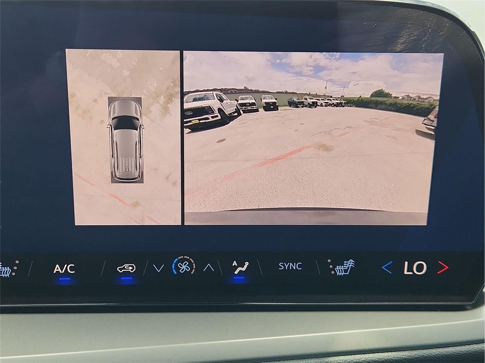 2024 Chevrolet Traverse FWD LS