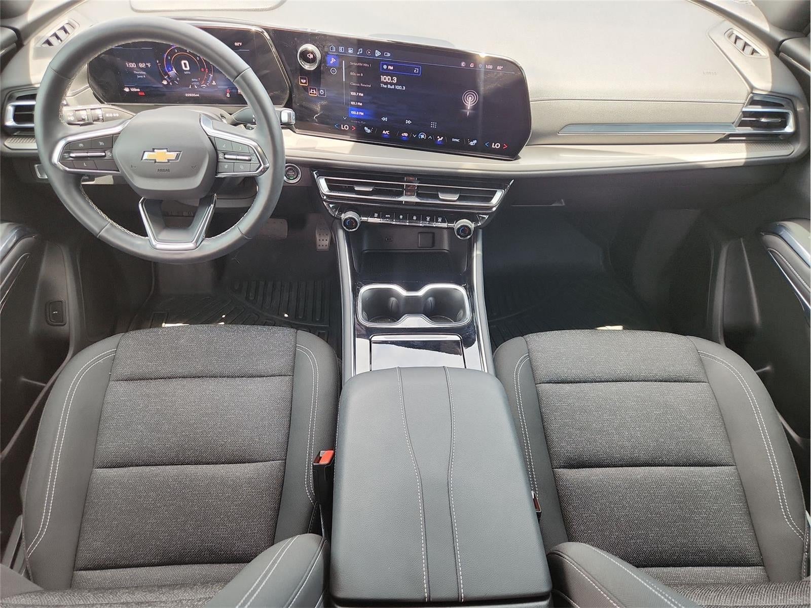 2024 Chevrolet Traverse FWD LS
