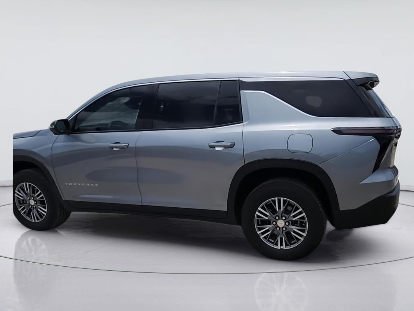 2024 Chevrolet Traverse FWD LS