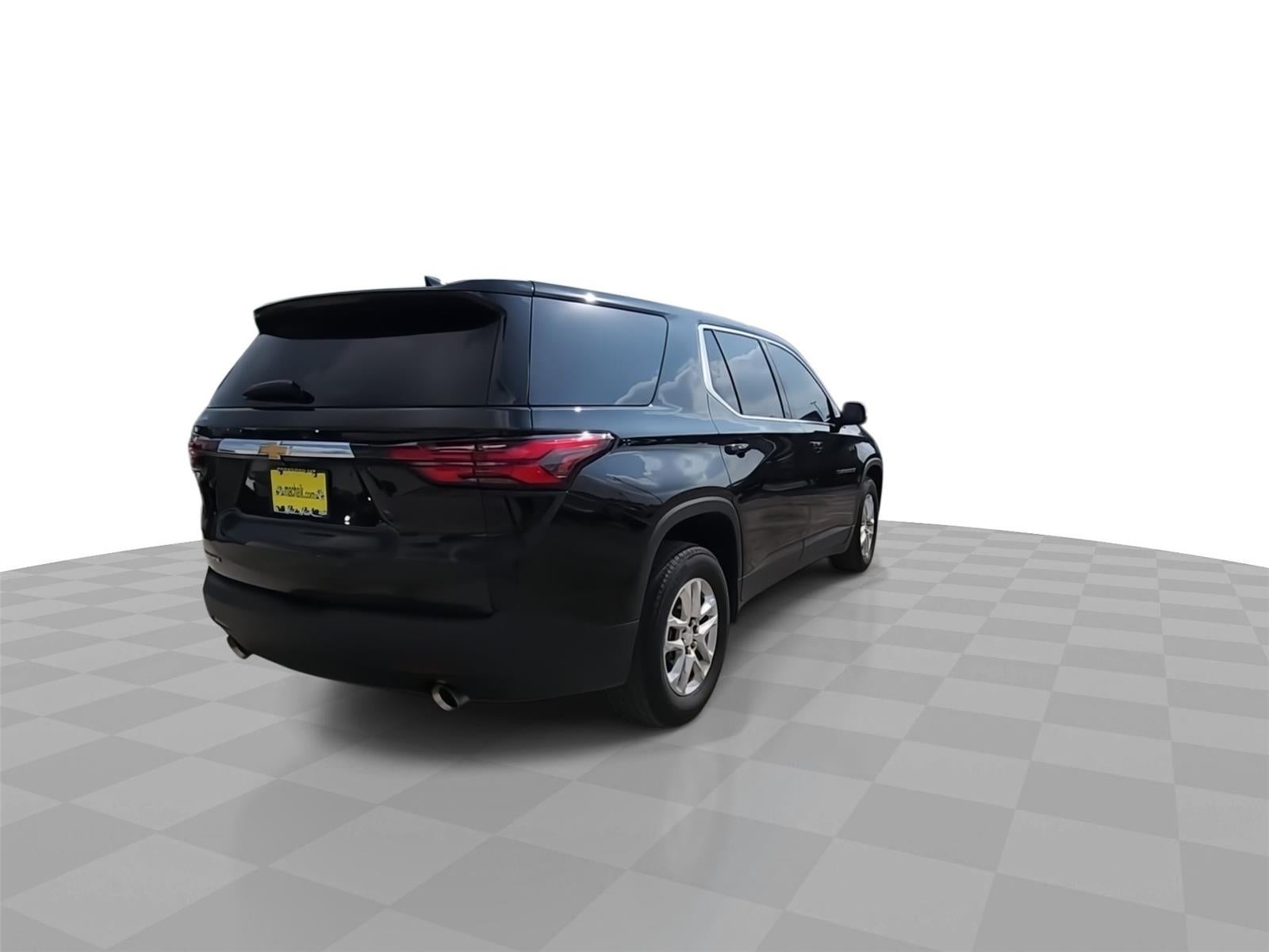 2023 Chevrolet Traverse LS