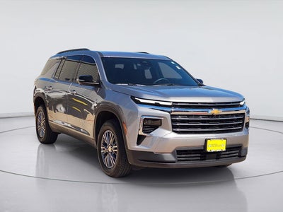 2026 Chevrolet Traverse FWD LT