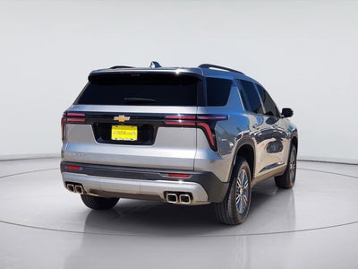 2026 Chevrolet Traverse FWD LT