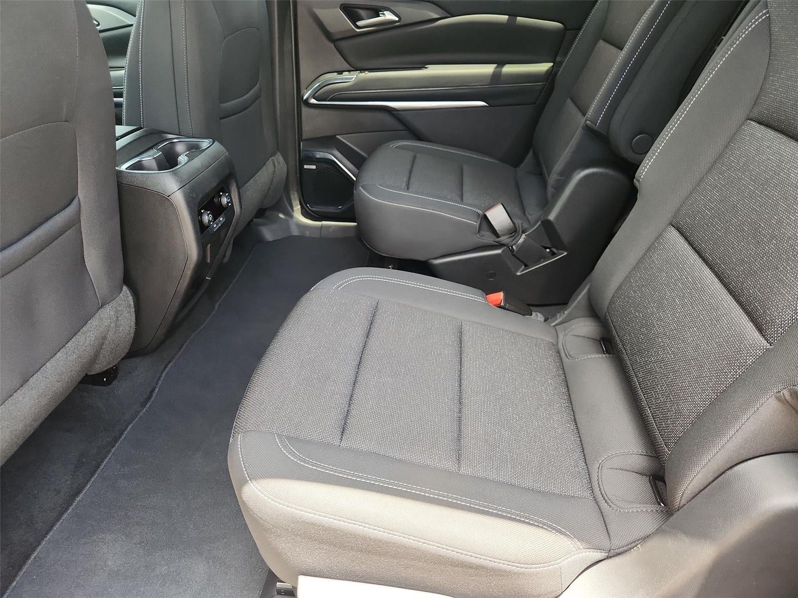 2024 Chevrolet Traverse FWD LT