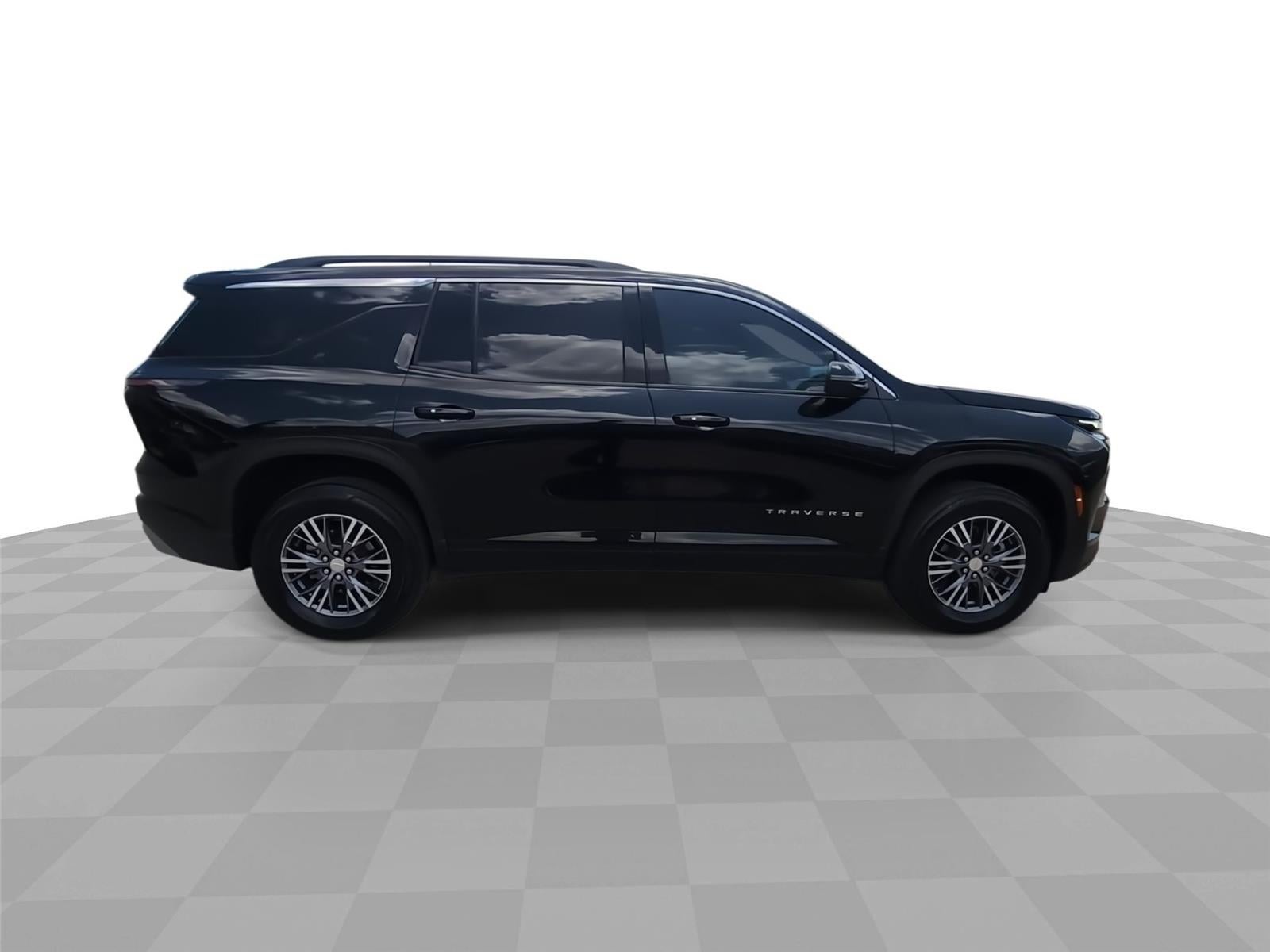 2024 Chevrolet Traverse FWD LT
