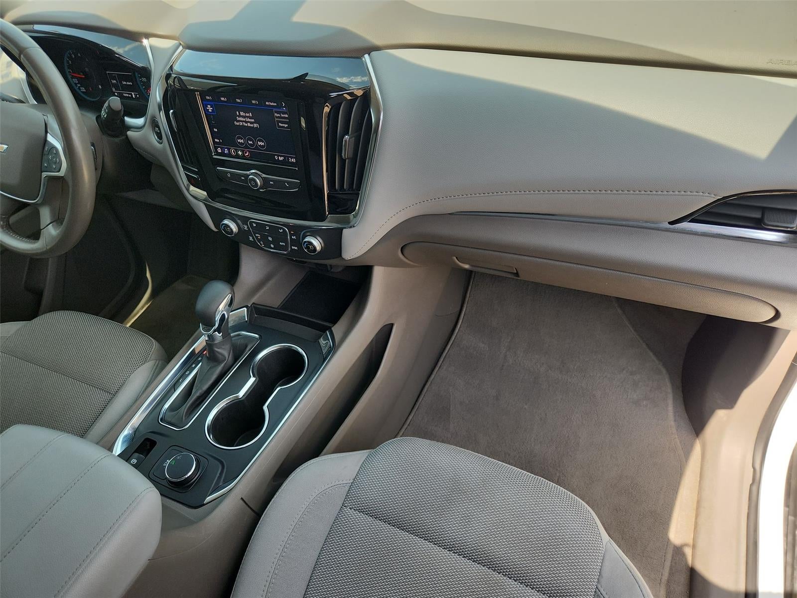 2021 Chevrolet TRAVERSE LT
