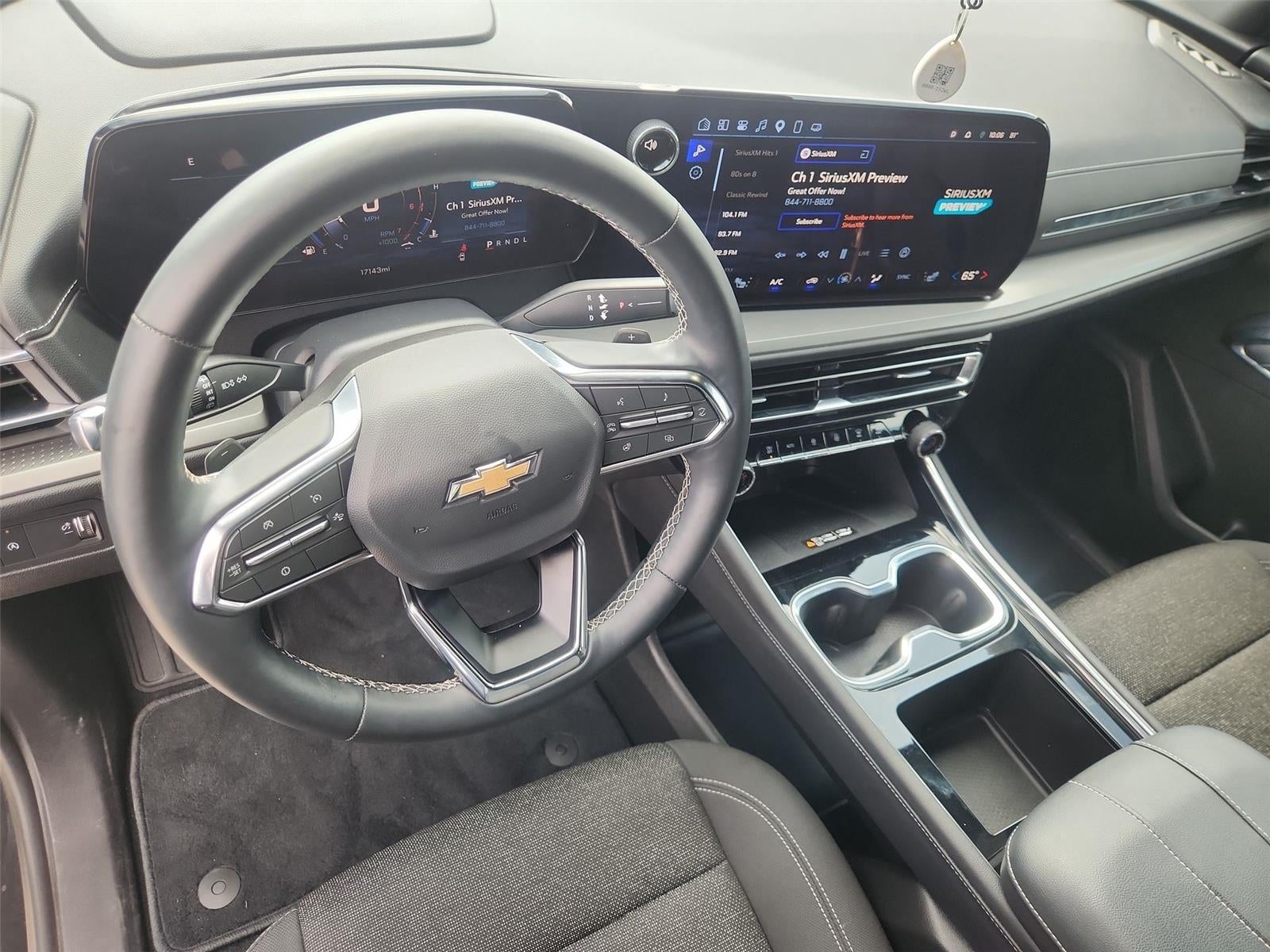 2025 Chevrolet Traverse FWD LT