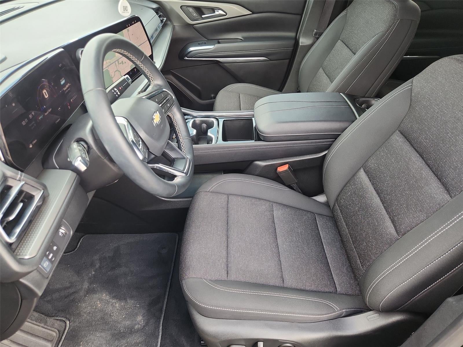 2025 Chevrolet Traverse FWD LT