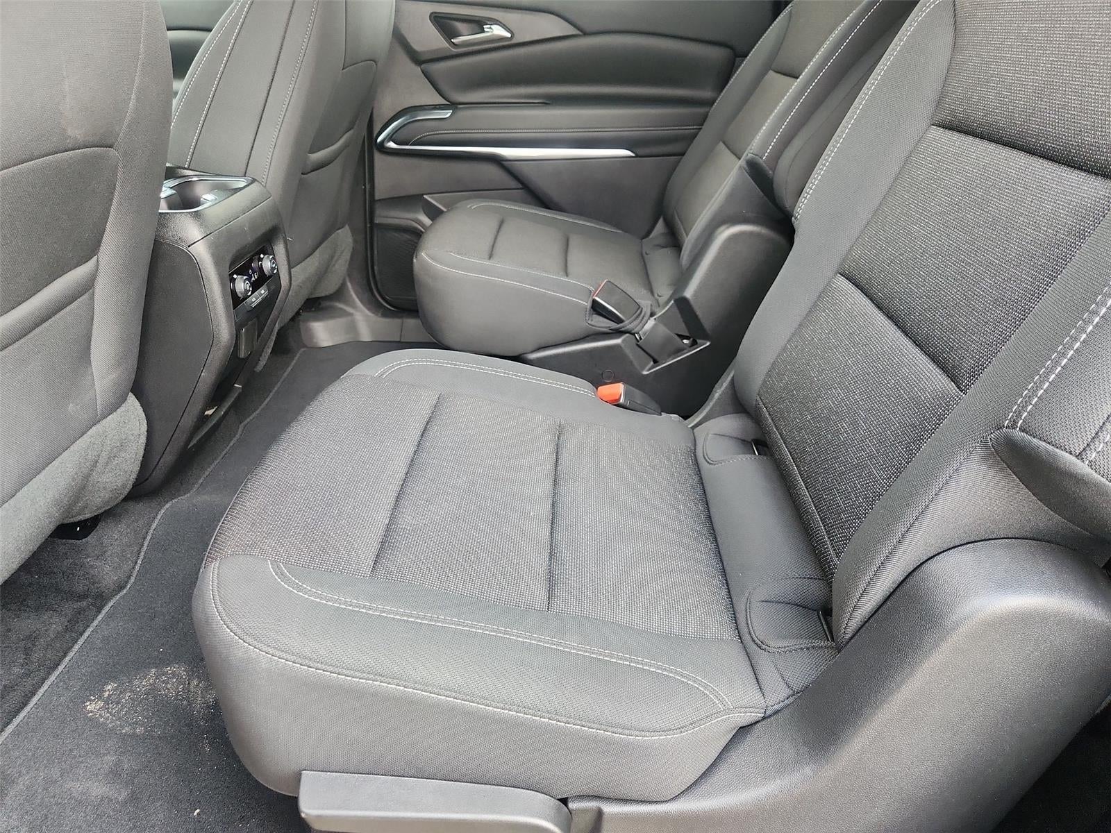 2025 Chevrolet Traverse FWD LT