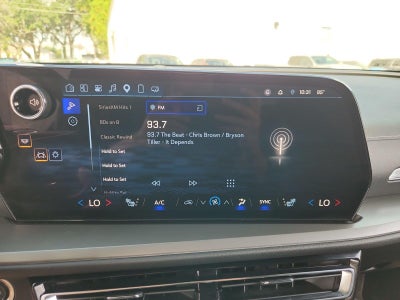 2025 Chevrolet Traverse FWD LT