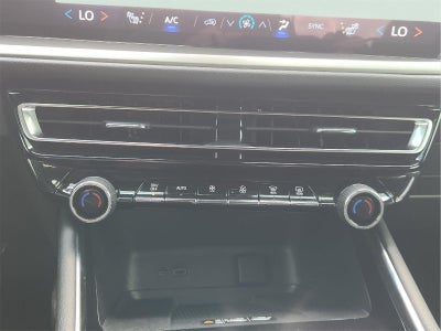 2025 Chevrolet Traverse FWD LT