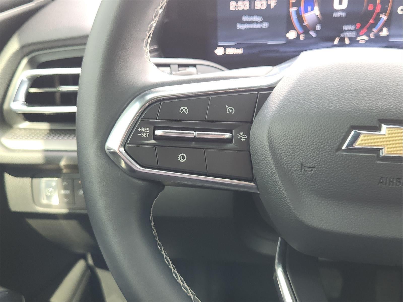 2025 Chevrolet Traverse FWD LT
