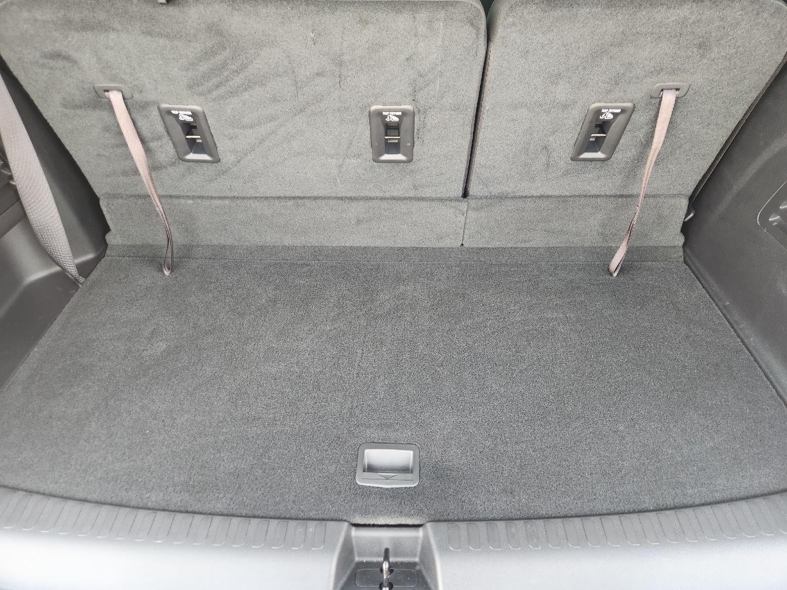 2025 Chevrolet Traverse FWD LT