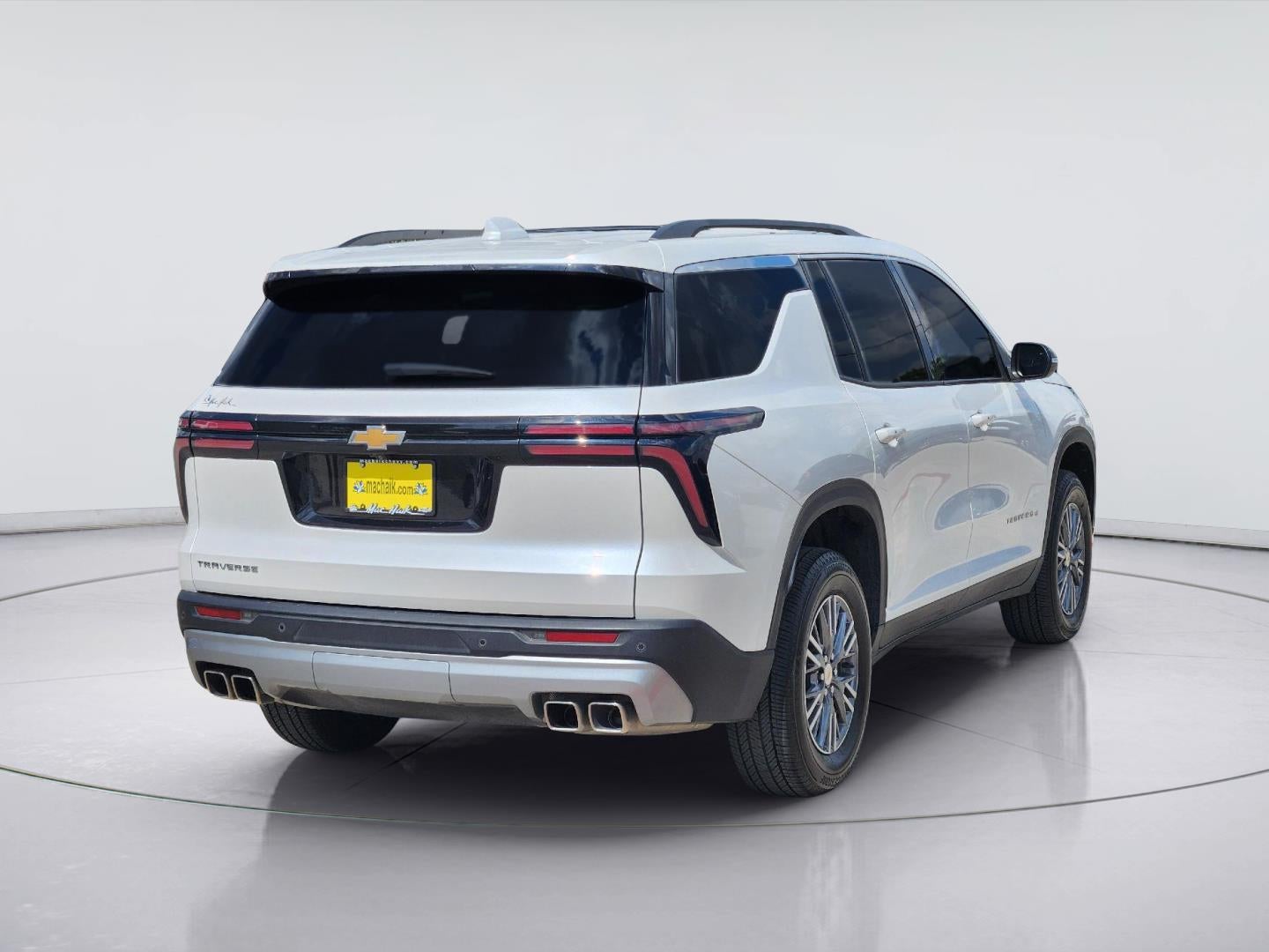 2025 Chevrolet Traverse FWD LT