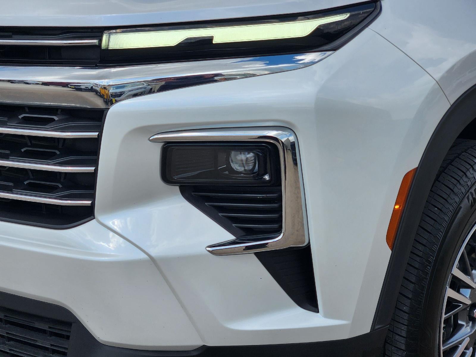 2025 Chevrolet Traverse FWD LT