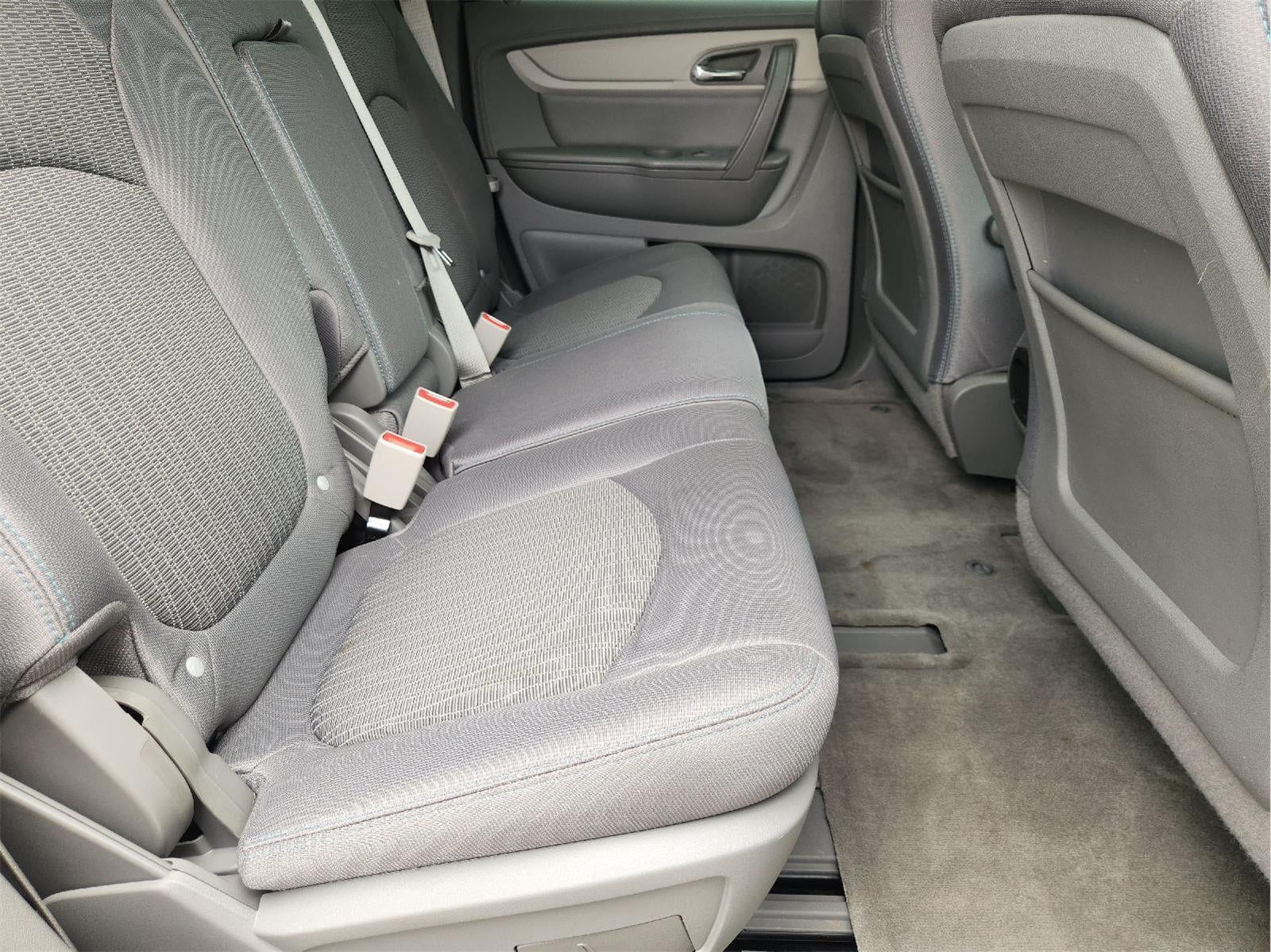 2017 Chevrolet Traverse LS