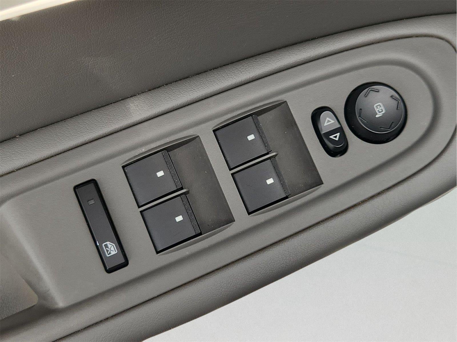 2015 Chevrolet Traverse LS