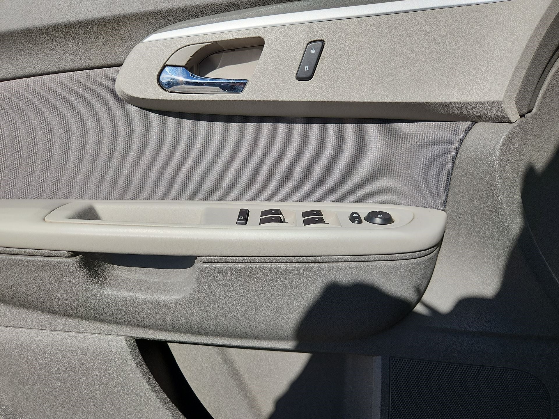 2010 Chevrolet Traverse LS