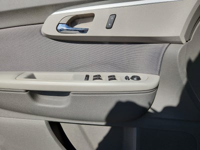 2010 Chevrolet Traverse LS