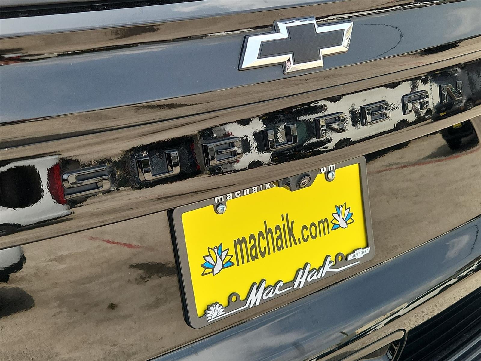 2025 Chevrolet Suburban LT