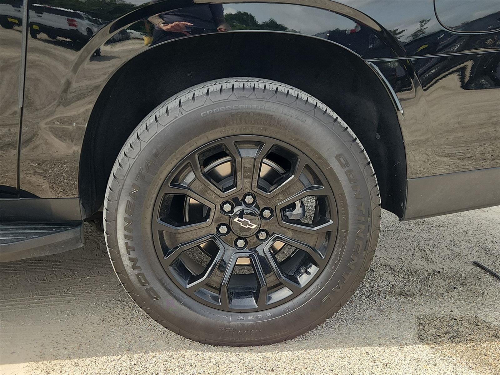 2025 Chevrolet Suburban LT