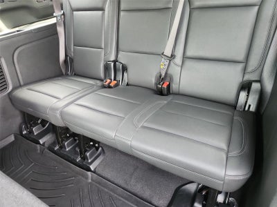 2025 Chevrolet Suburban LT