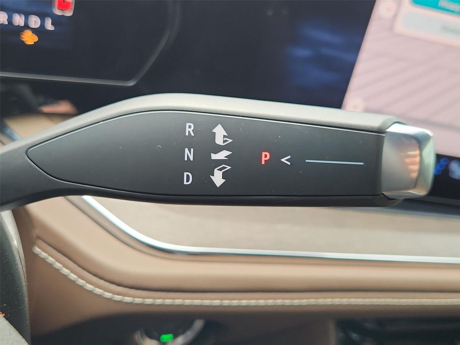 2025 Chevrolet SUBURBAN HICNTY