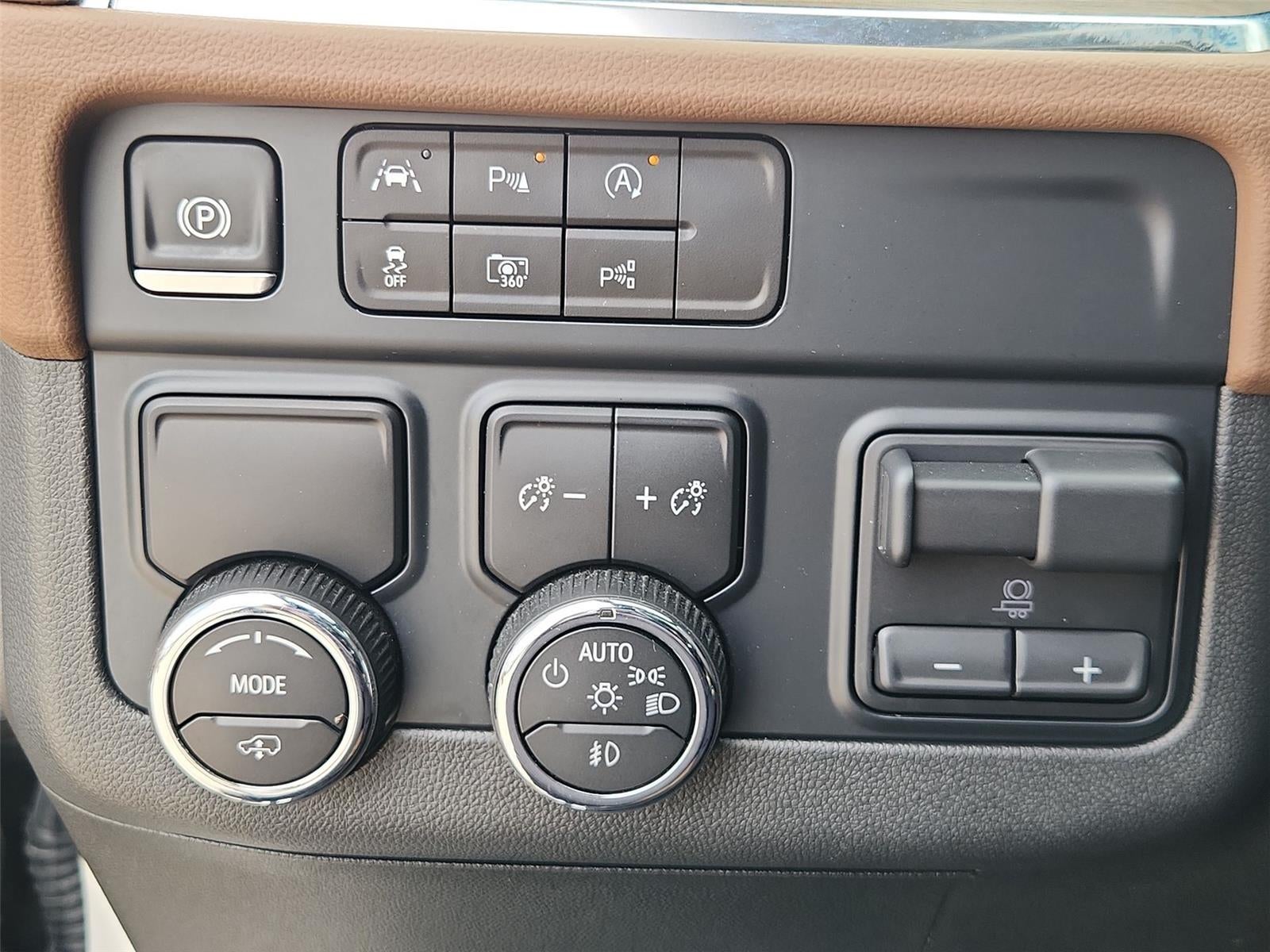 2025 Chevrolet SUBURBAN HICNTY