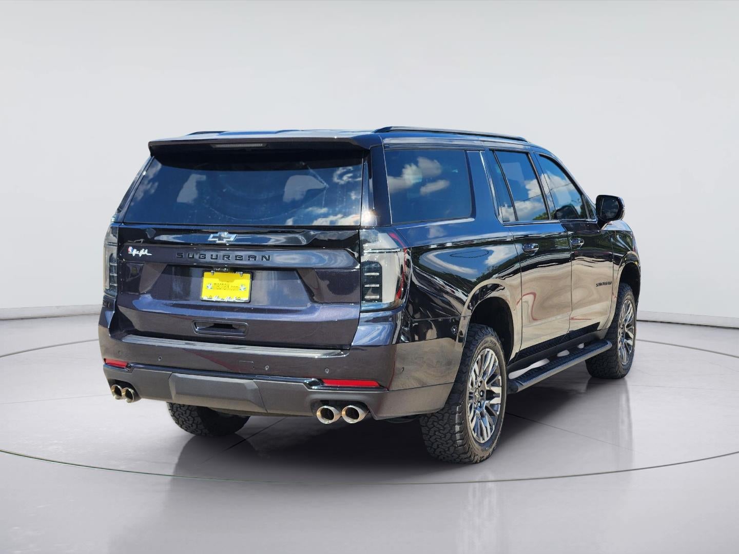 2025 Chevrolet Suburban Z71